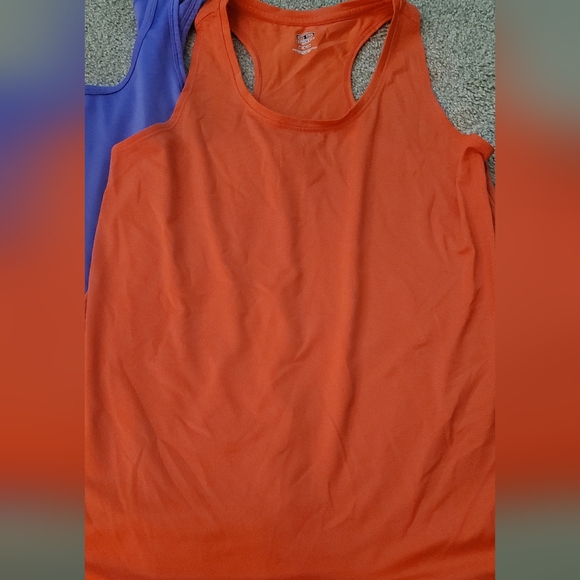Workout Tank Bundle - Picture 5 of 12